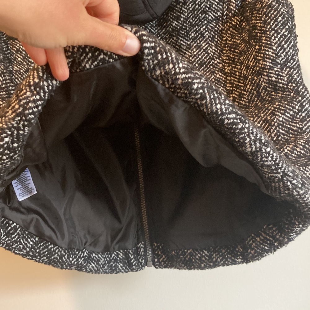 Knit Vest - Picture 5 of 6